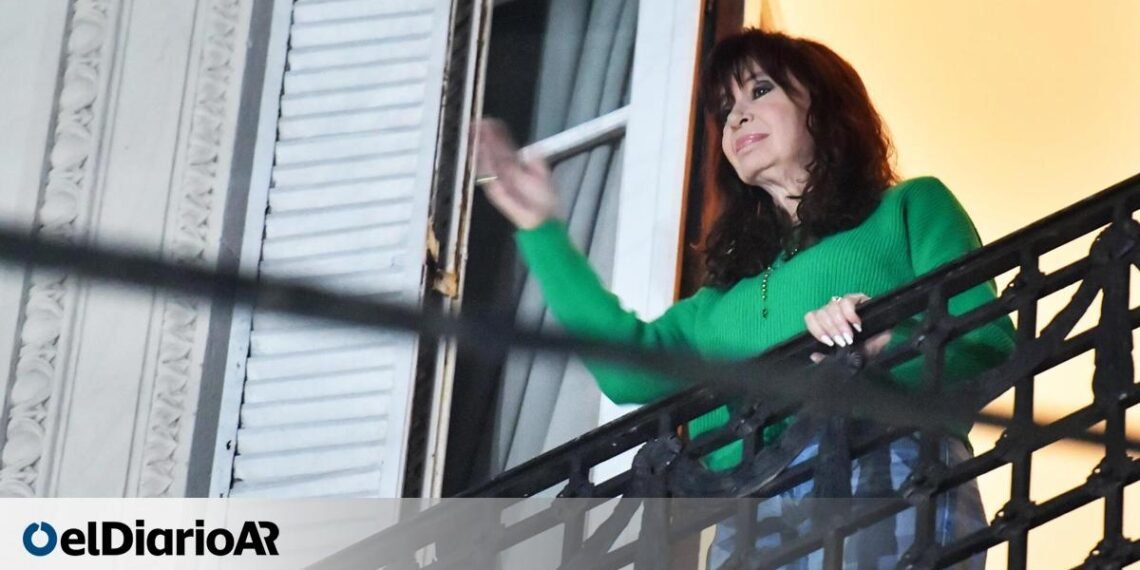 CFK criticó a Bullrich por el vallado en su casa y pidió mover un banderazo a Parque Lezama