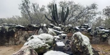 La nieve llegó al Pueblo Perdido de la Quebrada