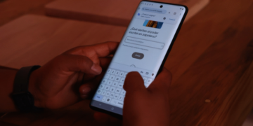 Motorola anuncia el nuevo teclado zapoteco: El dixhsa/diza se escribe, se comparte… y ahora se teclea