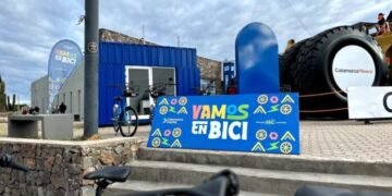 Al Poncho Vamos en Bici : Vení en la tuya o te prestamos una bicicleta convencional o eléctrica