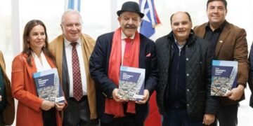 Alcalde chileno visitó la Capital catamarqueña para interiorizarse de los programas sustentables