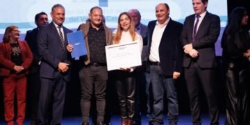 Capitalinos fueron distinguidos con los premios al mérito “San Fernando” y “Vecino Destacado”