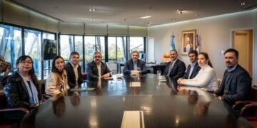 Catamarca fortalece lazos con Córdoba para potenciar educación, producción y desarrollo tecnológico