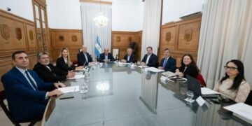 El Consejo de Mayo puso en agenda la reforma laboral para reducir la informalidad