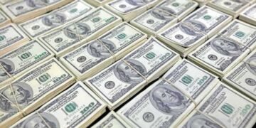 El dólar se despertó, el tipo de cambio real sube 17% y la inflación apenas se inmuta