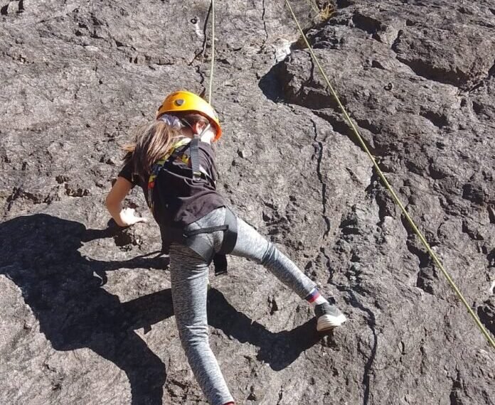 Escalada al aire libre: este viernes llega “Huellas Verticales” en El Jumeal