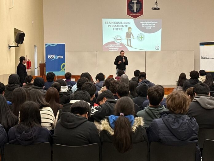 Más de cien estudiantes se capacitaron sobre la plataforma “Mi Capital Conecta”