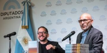 Presentaron el libro “Basilio Bomczuk Describe Catamarca” en el Congreso Nacional