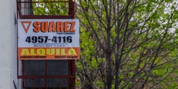 Una familia tipo tuvo que ganar más de $1.128.398 para no ser pobre en junio