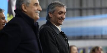 Destellos de Milei en el peronismo, lottizzazione bonaerense y un avión que sobrevuela a Espert