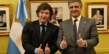 Elige tu propia aventura: el PRO se debate entre acordar con La Libertad Avanza o ir con Juntos por el Cambio en las provincias
