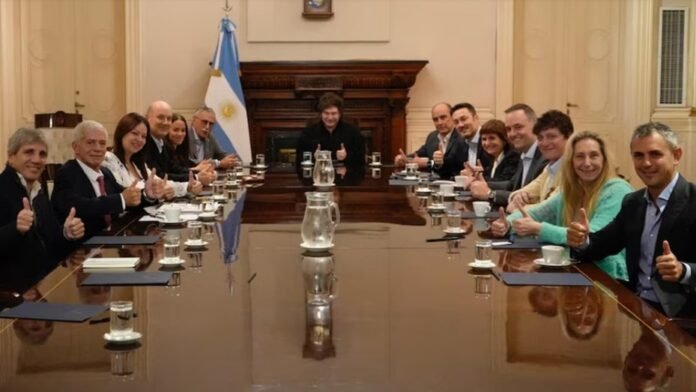 Milei reunió de urgencia a su Gabinete en Casa Rosada