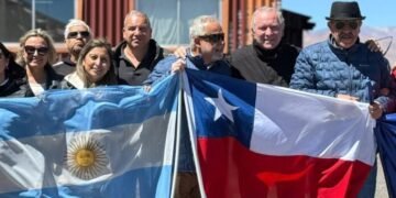 Dusso y al alcalde de Copiapó celebraron la apertura permanente del Paso de San Francisco