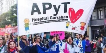 El Garrahan, al borde del colapso: “Si se van 50 profesionales más va a ser difícil seguir atendiendo”