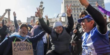 El Senado dio media sanción a un proyecto para ponerle límites a los decretos