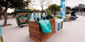 La Capital lanzó “GiroBot”, el asistente para reciclar que atiende por WhatsApp