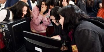 La escuela “Cacique Juan Chelemin” ya luce su nueva sala de Informática