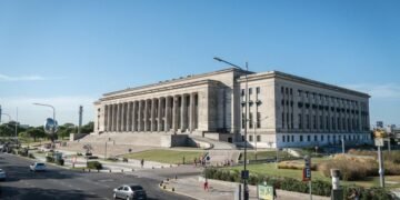 La Marcha Federal Universitaria protesta contra el veto presidencial en todo el país