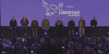 Milei carga contra el kirchnerismo en el cierre de campaña en Moreno