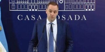 Adorni, tras la reunión de Milei con los gobernadores: “Es la voluntad del Presidente trabajar con todos”