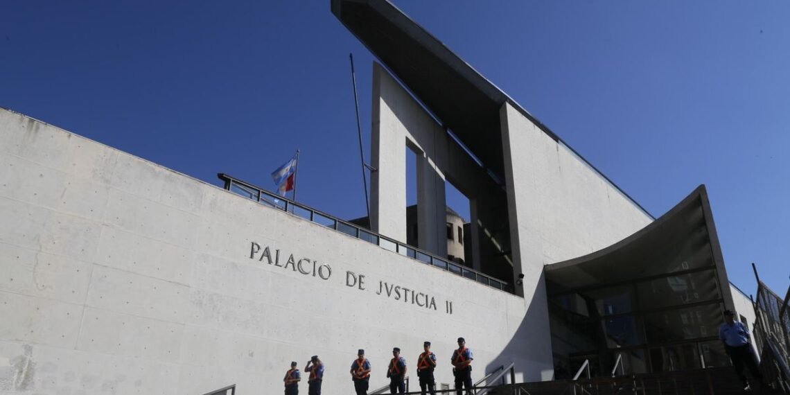 Alteró fotos de sus compañeras de clase y las subió a sitios porno: por primera vez un caso de violencia digital llega a juicio en Córdoba