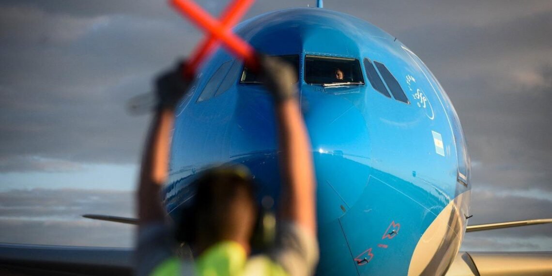 APLA anuncia medidas de fuerza en Aeroparque durante octubre y anticipa posibles demoras y cancelaciones