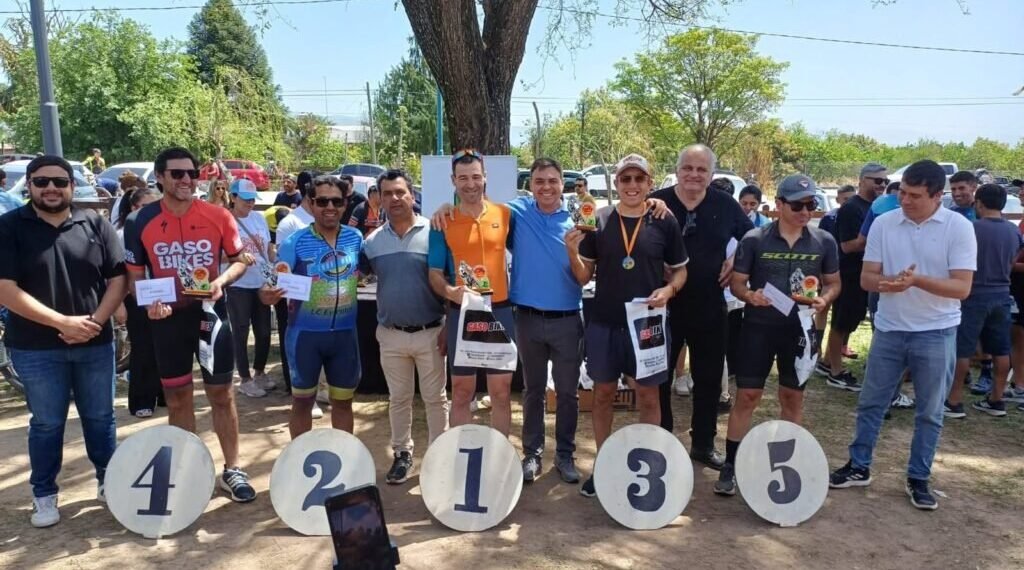 Gran convocatoria en el Rally Bike 2025 “Desafío Los Dos Lagos”