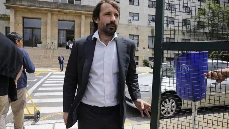 Con aval libertario, militares retirados convocan a Plaza de Mayo para exigir la excarcelación de represores