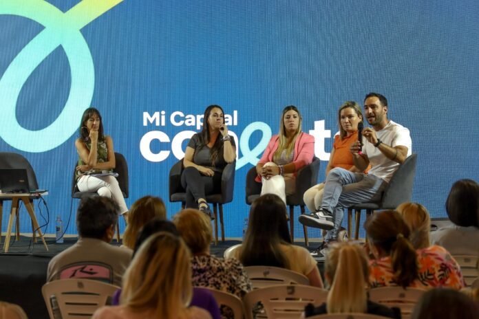Con gran convocatoria y voces referentes, cerró la Semana Global del Emprendedor en la Capital