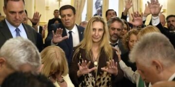 El Gobierno busca reemplazo para Cúneo Libarona y abre una nueva pulseada interna