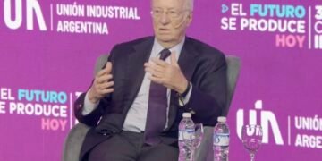 Milei firmó un pacto desequilibrado con Trump, mientras Rocca le pide política industrial y crece el contrabando