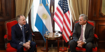 Peter Lamelas asumió como embajador de Estados Unidos en la Argentina