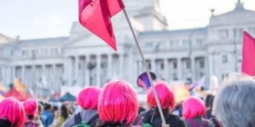 A 5 años del aborto legal en Argentina, el ajuste de Milei vacía la ley y multiplica las barreras de acceso
