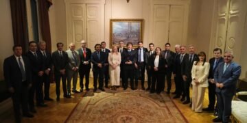 El Gobierno acusa el golpe por la corrupción en la ANDIS y asegura que su disolución no recortará prestaciones