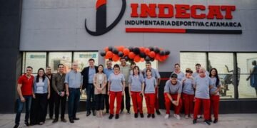 Fábrica de indumentaria deportiva estrenó casa propia