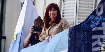 La salud de Cristina Kirchner: continúa internada y evoluciona favorablemente