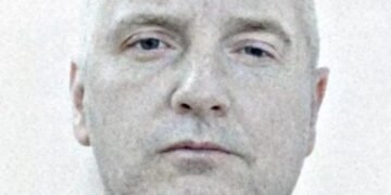 Milei defendió a Andrés Vázquez, el titular de ARCA investigado por no declarar propiedades en EE.UU.