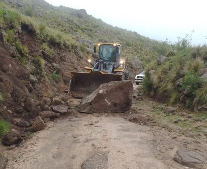 Se normaliza la circulación en rutas provinciales tras el temporal en Andalgalá y Aconquija