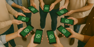 Novedad en WhatsApp: qué es y cómo se usa la función para compartir el historial en chats grupales