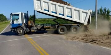 Se realizan trabajos en forma conjunta entre Vialidad Nacional y el Municipio de Los Altos en la Ruta Nac 64