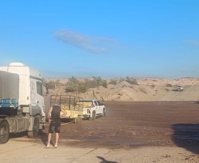 Tránsito interrumpido en tramo de Ruta Nacional 60 por crecida de río