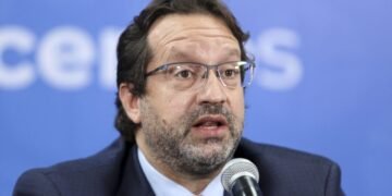 “No hay necesidad de cambiar ahora”: Caputo justificó la salida de Lavagna y la continuidad del viejo IPC