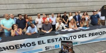 «Vamos a prender fuego el país»: los gremios endurecen su postura ante la reforma laboral