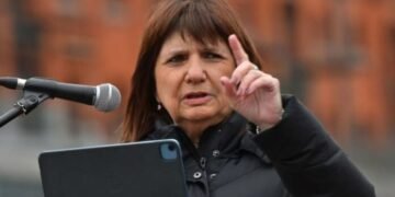 Bullrich respaldó a Adrián Ravier y afirmó que su llegada permitirá “destrabar la comunicación” del Gobierno