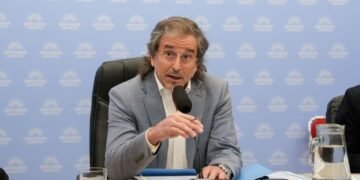 El oficialismo negocia modificaciones con los gobernadores para aprobar el Súper RIGI a fin de mes