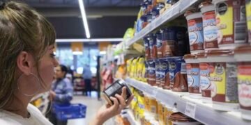 Empresarios respaldan la salida de Adorni porque creen que se destraban leyes libertarias y mejoran sus perspectivas