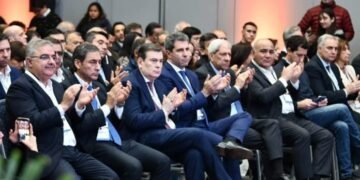 Jalil participó del Foro de Economías Regionales y pidió más inversión productiva