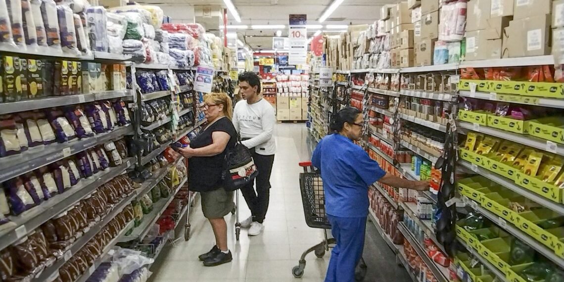 La inflación de mayo fue de 2,1% y se desaceleró por segundo mes consecutivo