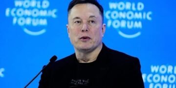 Elon Musk aseguró que la inteligencia artificial superará a la humana en cinco años