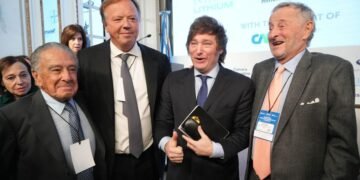 En Diputados piden al Gobierno que informe sobre la negociación para prorrogar el contrato de aeropuertos